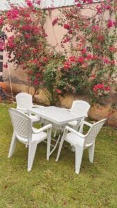 طاولة مستطيل تسفيط مع 4 كراسي الفخامة